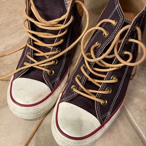 Used - Converse Chuck Taylor Wedge Sneakers size 8.5